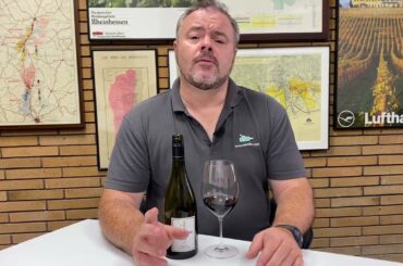 Wine Review: De La Terre Winery Hawkes Bay Reserve Syrah 2021