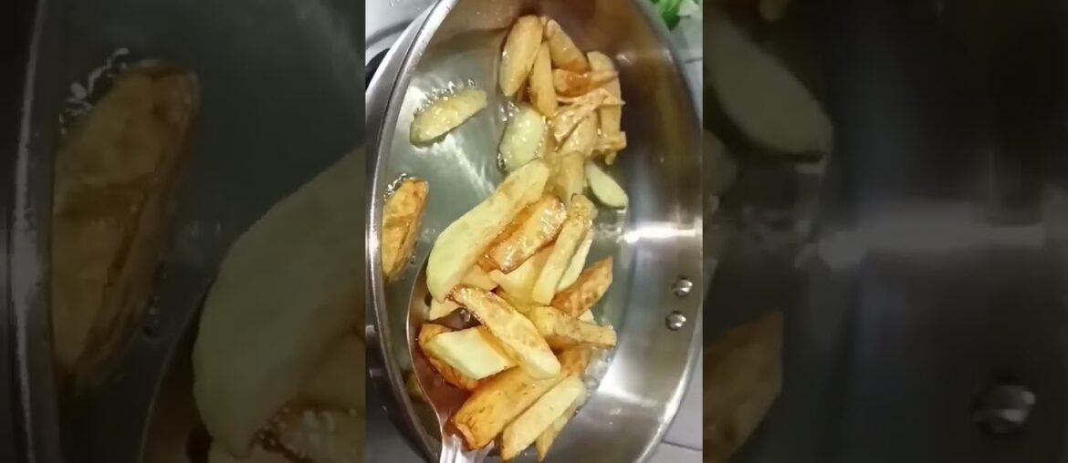 French fries #frenchfries #potatosnacks #potatorecipe #crispypotatobites #viral #shortvideo