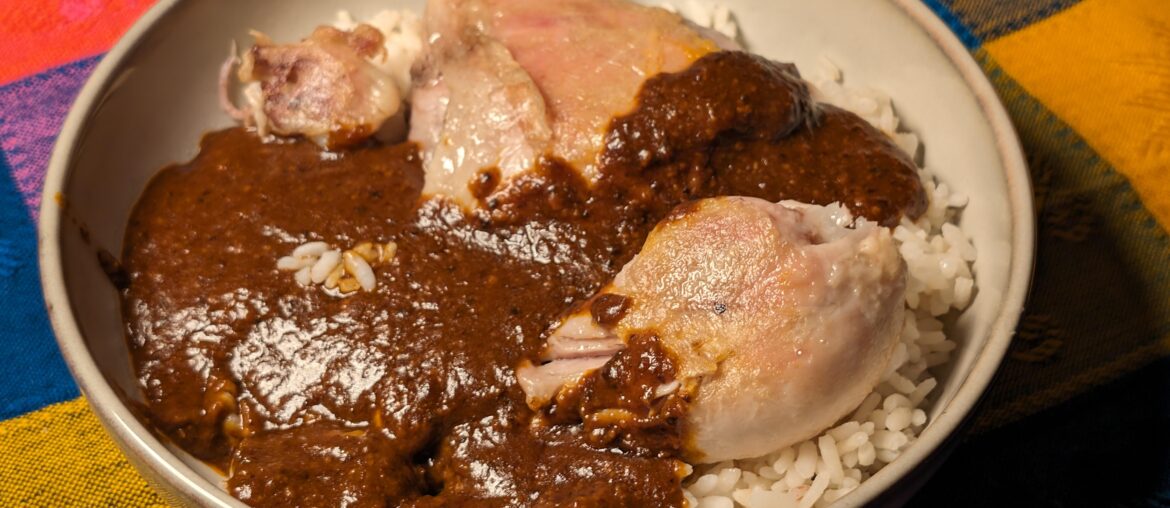 Chicken with rice and mole