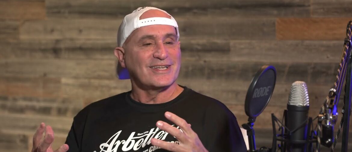 South Florida Food Chat Episode 3 I Arbetter's Hot Dogs #food #restaurants