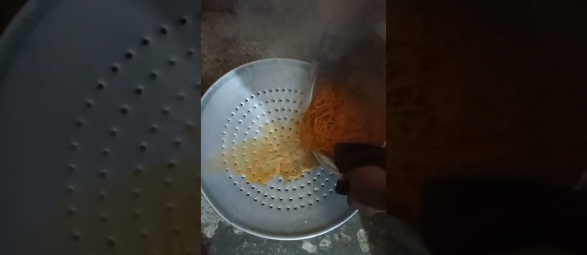 #food #cooking #streetfood #youtube #recipe #foodie #french #foodblogger #noodles #SHORTS