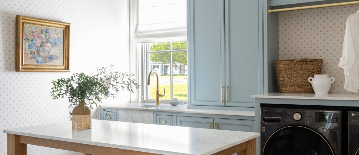 Laundry room with a sink window in a Dallas home, Texas [2500x3750]