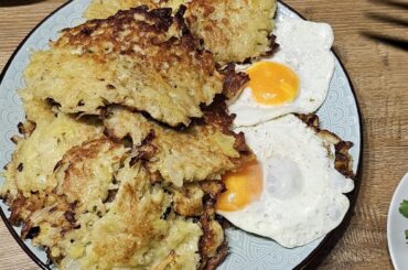 Homemade Potatoe Pancakes and Tomatoe Soup