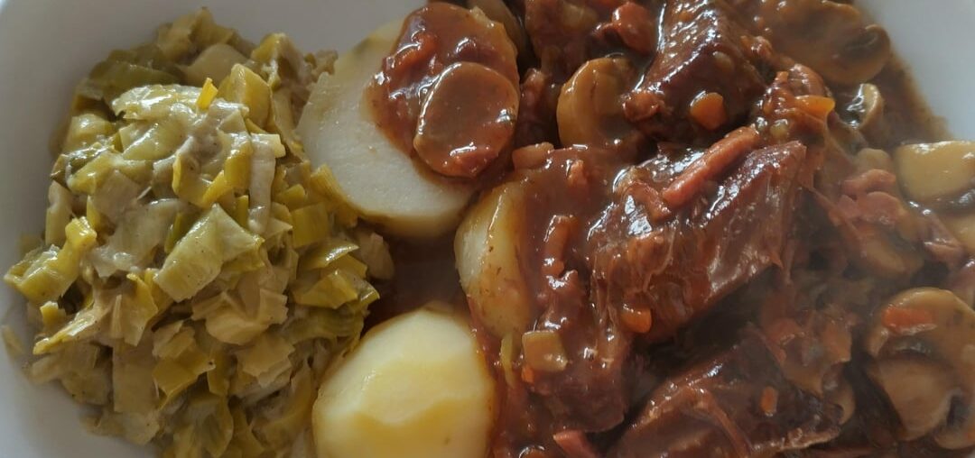 Boeuf bourguignon & sa fondue de poireaux