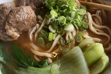 Soupe taïwanaise aux nouilles et bœuf