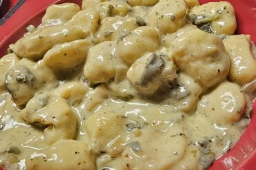 Gnocchi di patate with a super creamy sauce and plenty of sage