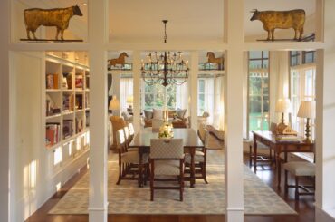 Luxurious but tasteful dining room in The Hamptons. [2048x1670]