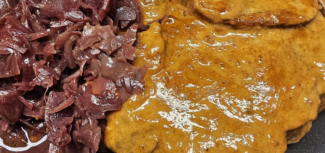 Ossobuco in a red wine and porcini mushroom sauce, with polenta and red cabbage