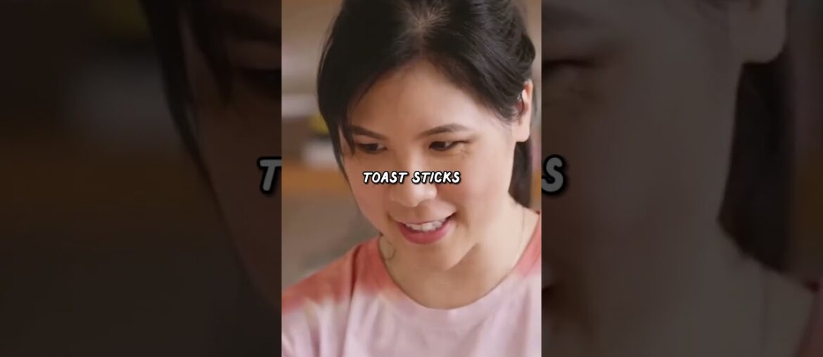 Trying the Viral Nutella Desert Hack!