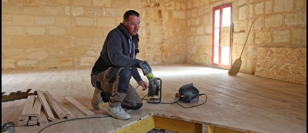 A HUGE Step Forward AGAIN For This Little Abandoned House Build. A HUGE Step Forward AGAIN For This Little Abandoned House Build.