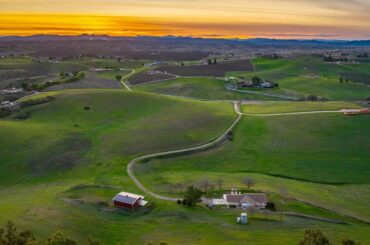 Paso Robles Wine Country Home For Sale w/ Vineyard Views - San Miguel, California