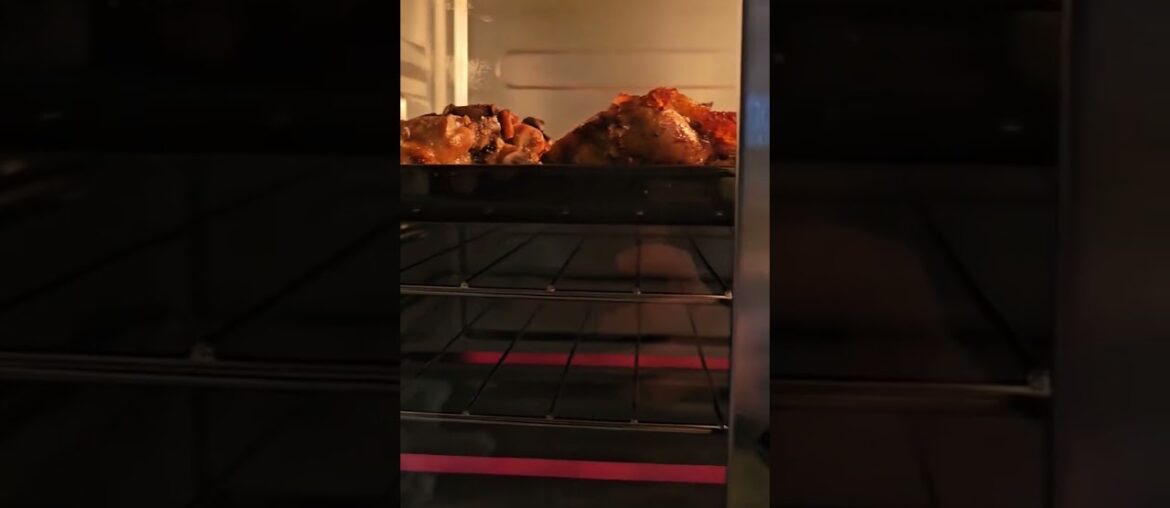 Elite Gourmet ETO-4510M French Door 47.5Qt, 18-Slice Convection Oven