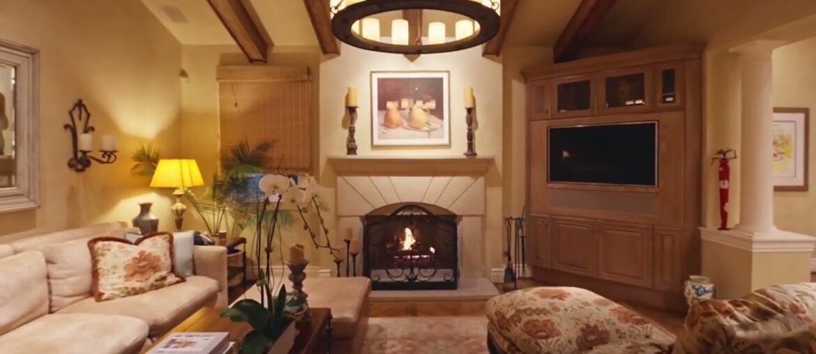 7304 Encelia Dr. La Jolla, CA 92037 For Lease 7304 Encelia Dr. La Jolla, CA 92037 For Lease