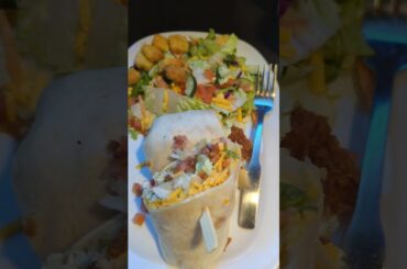 Red Robin- new menu items. Burnt ends Burger, Burnt ends Fries, Caramel Apple pie shake #redrobin