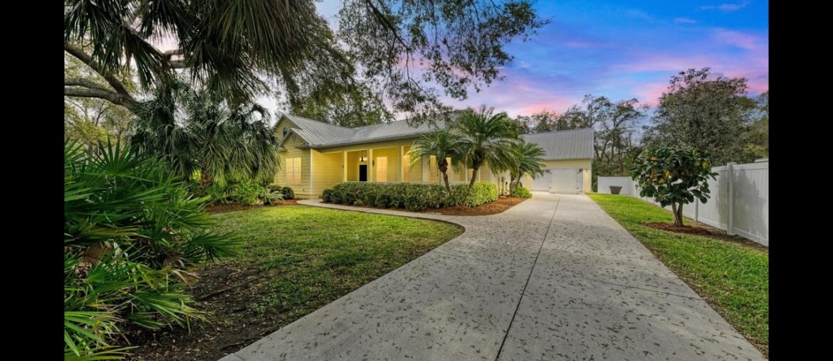 2118 147th Court E Bradenton, FL | ColdwellBankerHomes.com 2118 147th Court E Bradenton, FL | ColdwellBankerHomes.com