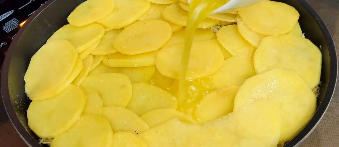 Simple French recipe with 3 INGREDIENTS: Potatoes, Butter and Salt ! Delicious Recipe