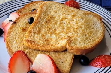 Easy French Toast Breakfast Recipe!