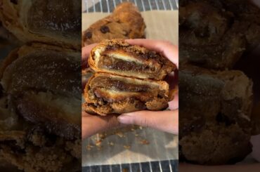 “Le Crookie” Viral Croissant Cookie from Paris! #LeCrookie #Croissant #Cookie #Paris #Baking #French