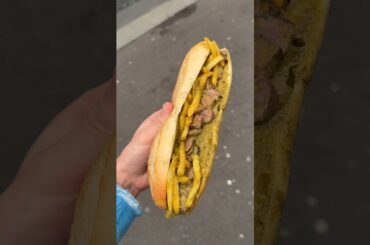 Trying the viral steak frites sandwich in Paris #sandwich #steak #steaksandwich #paris #foodreview
