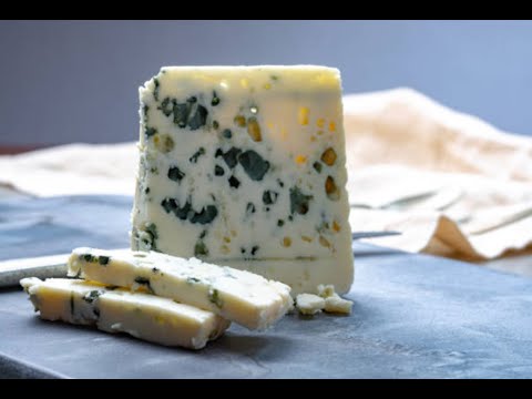 Roquefort AOP: Fun Facts Behind the Famous Blue Roquefort AOP: Fun Facts Behind the Famous Blue