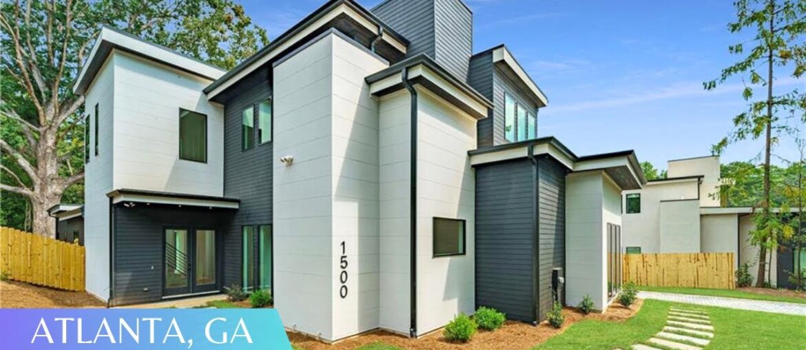 Inside this Elegant New Construction With Unique Floor plan + Private Courtyard in Atlanta