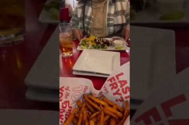 #shorts red roben gourmet burger #redroben #gourmet #burger