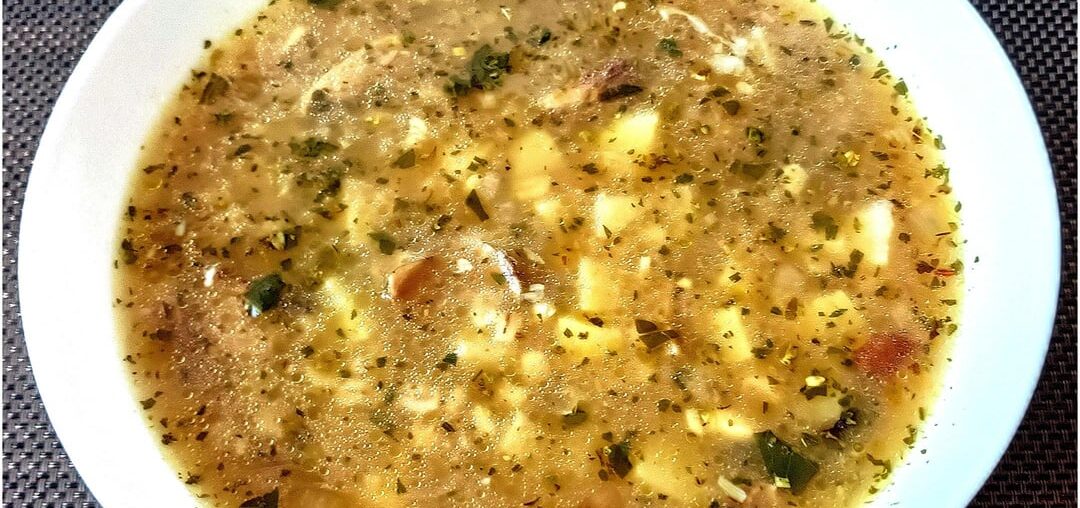 Today's delicious lunch 😋 Mushroom soup with hail and a whole clove of garlic and baked white pork liver sausage "jitrnice" with potatoes and sauerkraut 🤤 It was delicious 👍 Have a nice evening 🍻