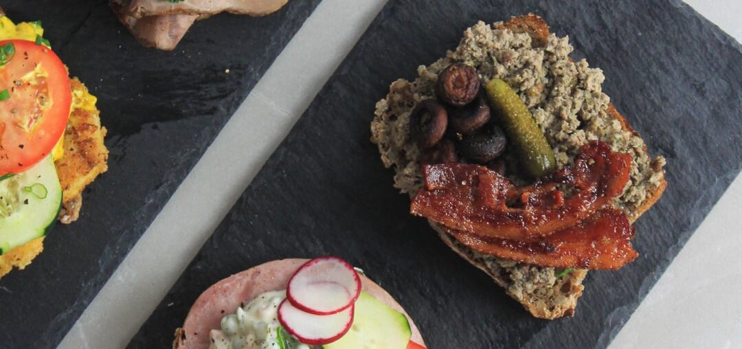 An Ode To Sandwiches With Open Faces