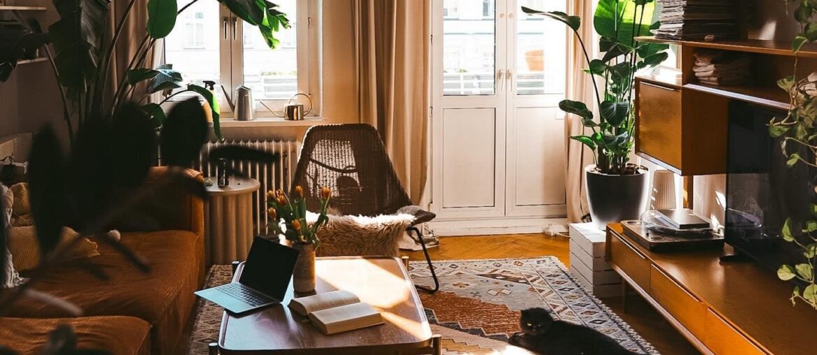 Apartment full of natural light, Berlin, Germany [1440x1800]