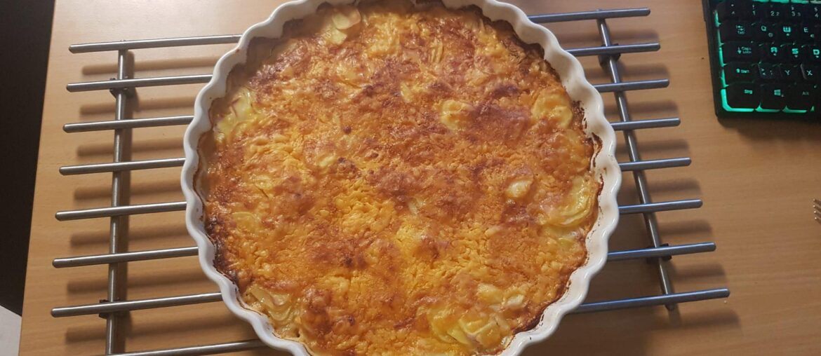 potato gratin, with lots of garlic and cheese on top