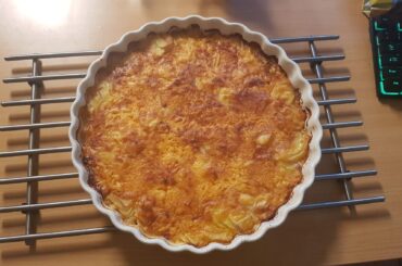 potato gratin, with lots of garlic and cheese on top