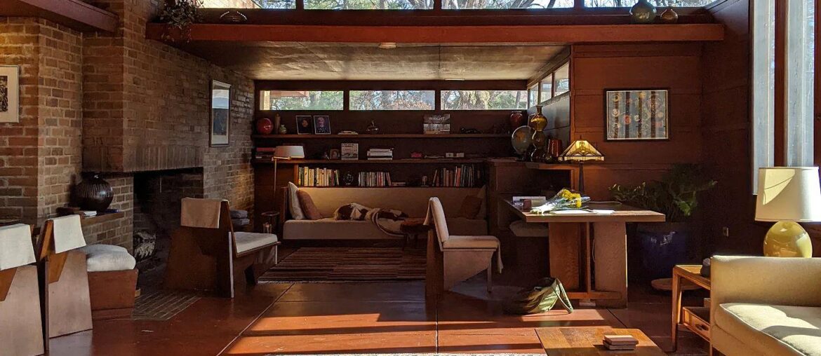 [OC] Interior of Frank Lloyd Wright's Goetsch–Winckler house [1440x1440]