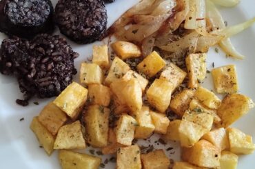 Burgos Morcilla with potatoes and onion