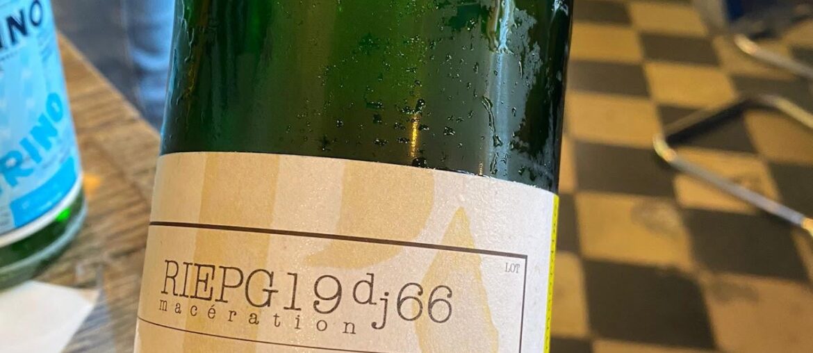 Had a bottle of Pierre Andrey's RIEPGl9dj66 at lunch today