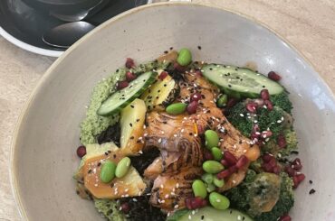 Truffle Smoked Salmon with Salad and Matcha Latte