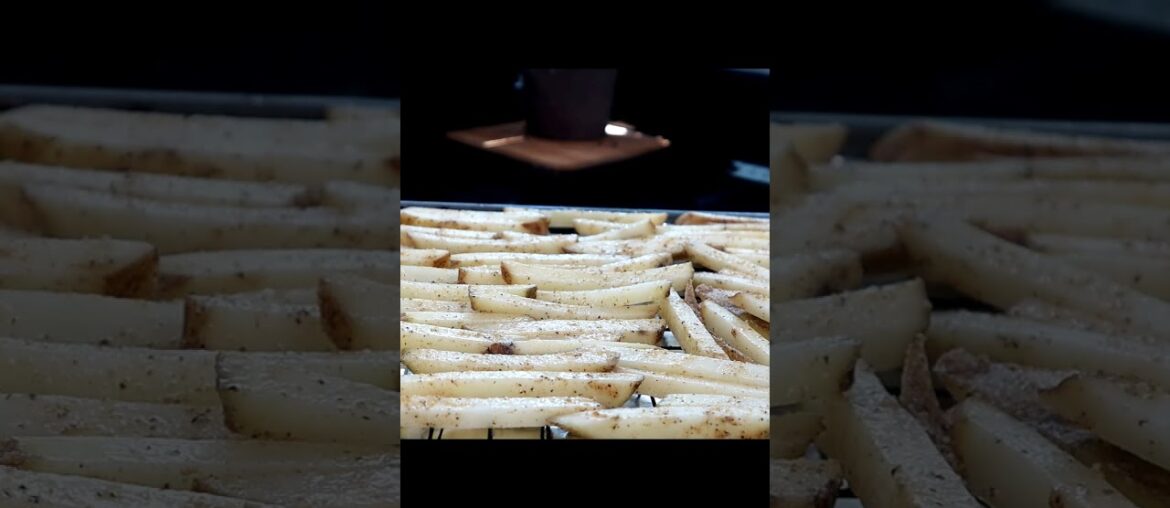 The Best Loaded Fries Recipe Ever (Carne Asada Fries) The Best Loaded Fries Recipe Ever (Carne Asada Fries)