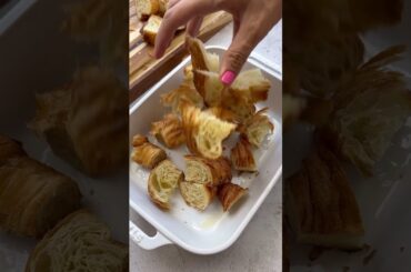 Croissant French Toast #breakfast #brunch #croissant #frenchtoast