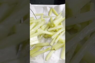 French Fries ASMR #shorts #asmr #food #recipe #recipes #cooking #asmrcooking #IndianCookingAsmr