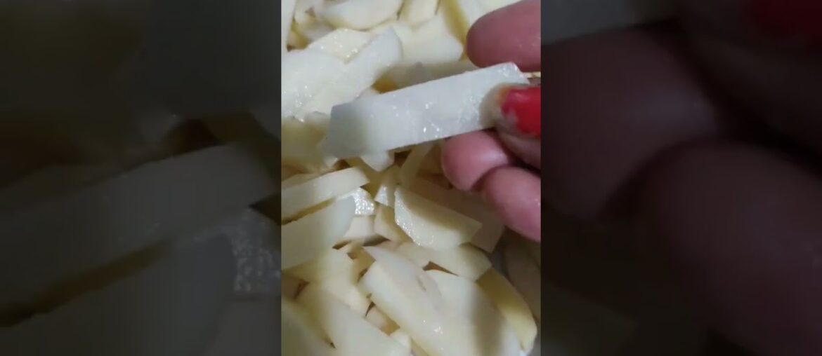French fry ab Apne kitchen mein#food #recipe #healthy