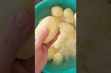 I never tasted such delicious potatoes like this