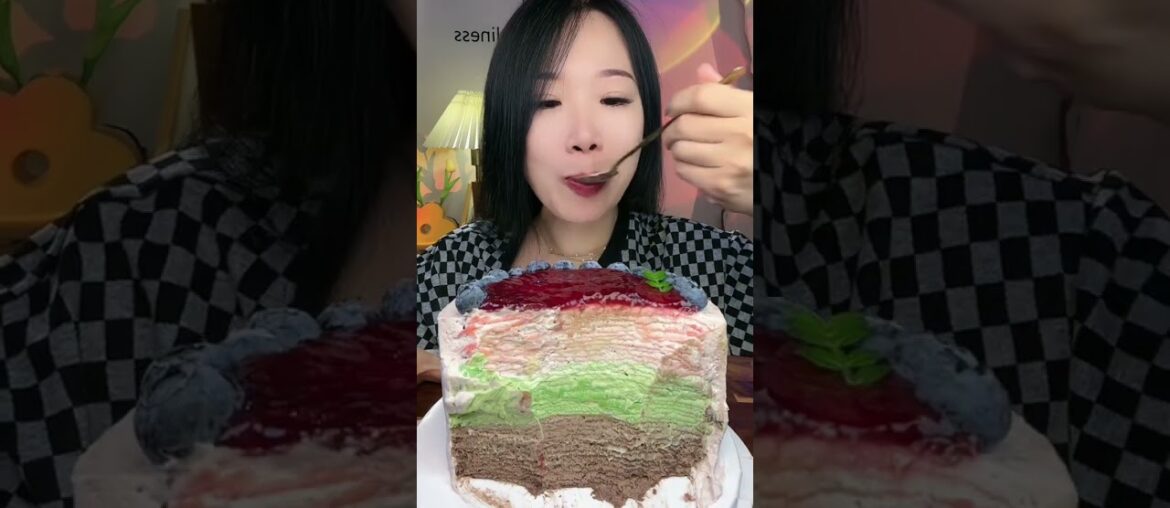 Raspberry Pistachio Chocolate French Mille Feu Douyin Food Recommendation Officer Spring Food Light