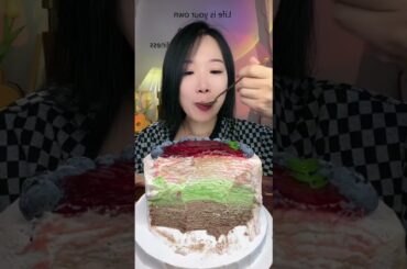 Raspberry Pistachio Chocolate French Mille Feu Douyin Food Recommendation Officer Spring Food Light