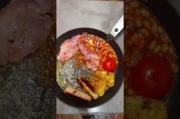 How to cook a one pan full English breakfast