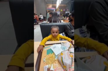 Baby eating french fries #baby #frenchfries #babies #videos #babyvideos #trending #shorts