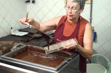 How to make pralines (in French)