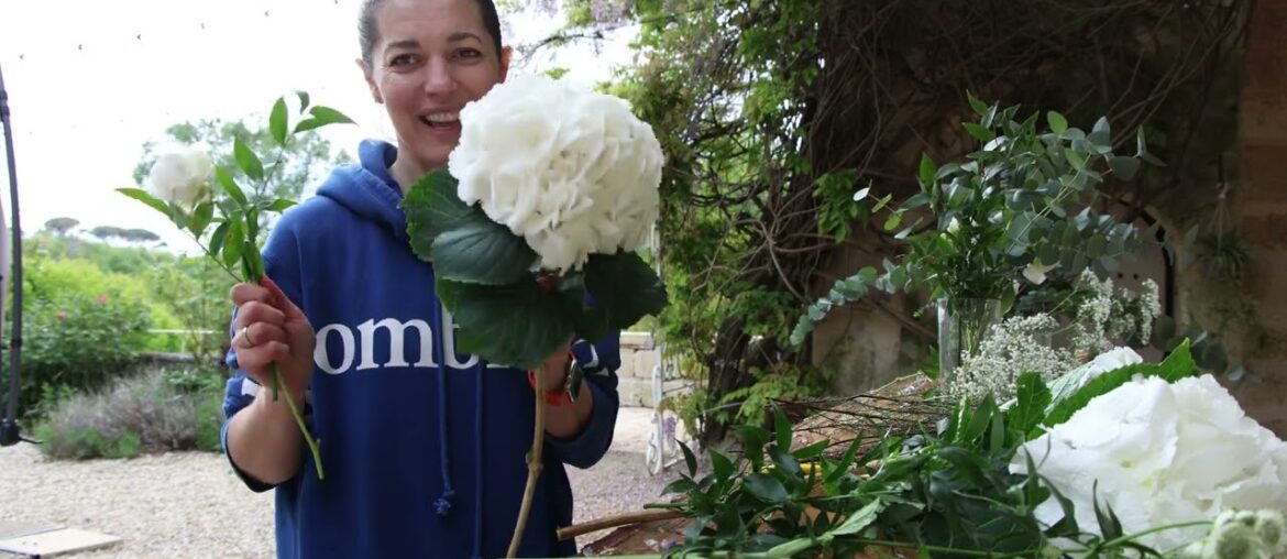 Anna Comes Into Her Own Creating A Classic & Timeless Wedding Bouquet. Anna Comes Into Her Own Creating A Classic & Timeless Wedding Bouquet.