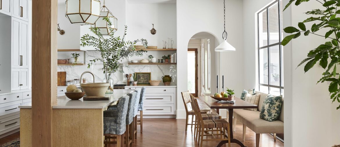 Bright and airy kitchen with a Calacatta marble backsplash, New Orleans, Louisian [8209x5473]