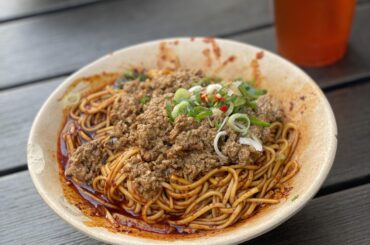 Szechuan Zajiang Noodles with Tofu in Berlin