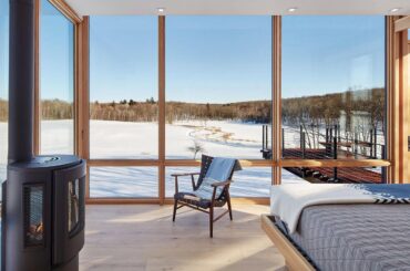 Bedroom Area. “Metal Lark House” Designed by: David O’Brien Wagner of SALA Architects. Set in a former farmland in Minnesota. Photo by: Corey Gaffer. [1620x920].