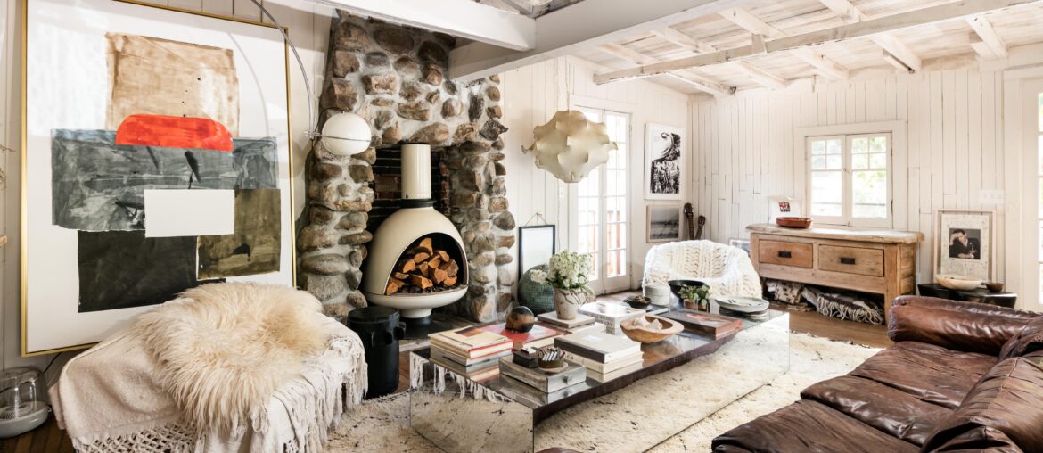 Vintage cabin in Echo Park [6441x3623]